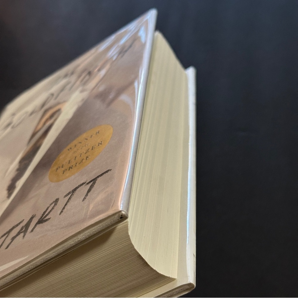 The Goldfinch by Donna Tartt | Literary Fiction | Hardcover Book - Picture 5 of 9